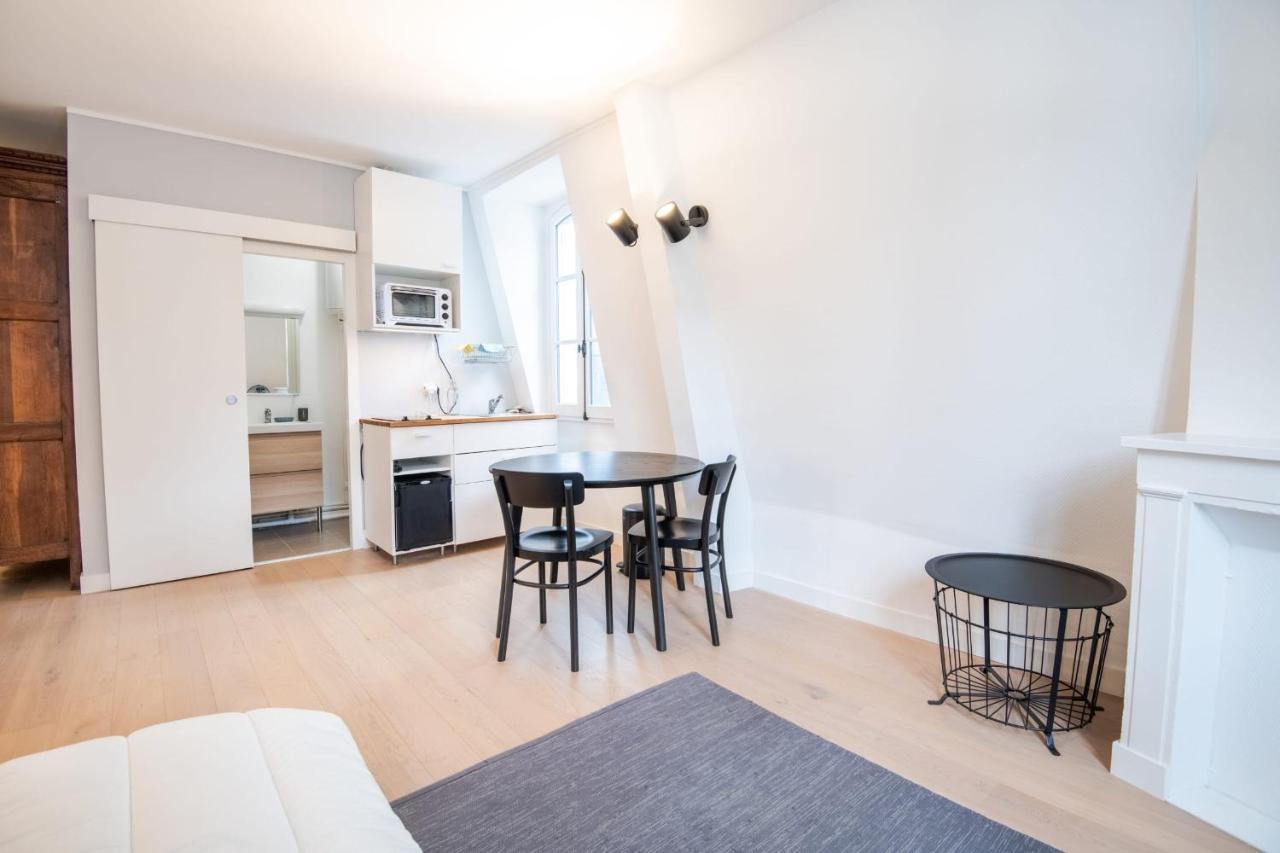 Recent Studio A Deux Pas Du Vieux Tours Apartment ภายนอก รูปภาพ